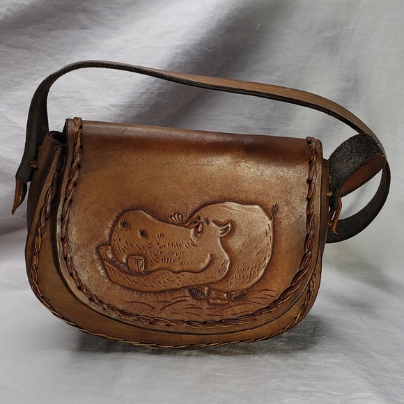 Vintage Bags Vintage Small Hand Tooled Leather Shoulder Or Hand Bag